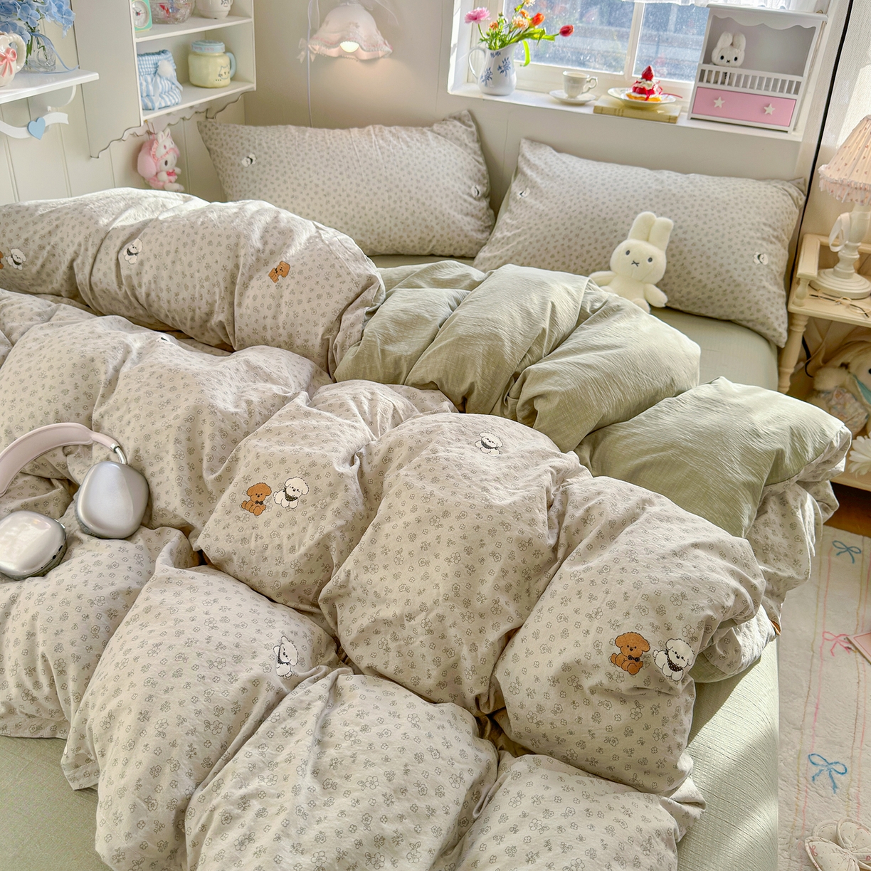 91家纺网 家纺一手货源 找家纺 罗亿家纺 2026新款小清新云感双层纱木棉四件套系列（小红书热款推荐） 点点小狗