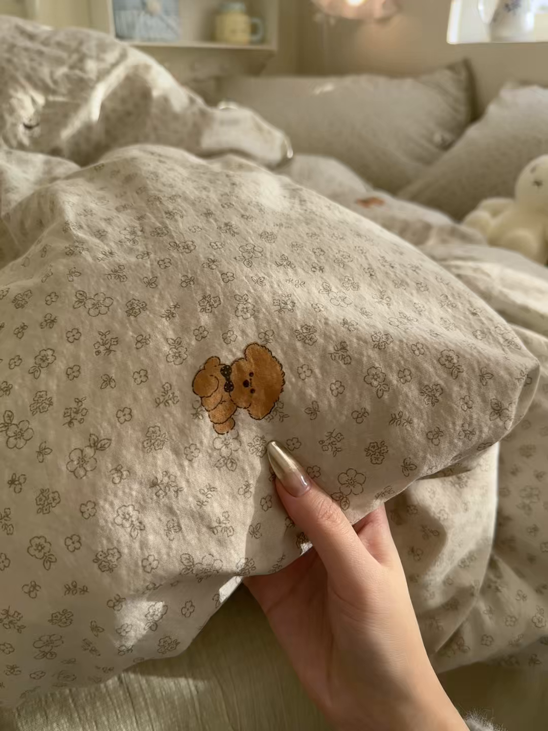 91家纺网 家纺一手货源 找家纺 罗亿家纺 2026新款小清新云感双层纱木棉四件套系列（小红书热款推荐） 点点小狗