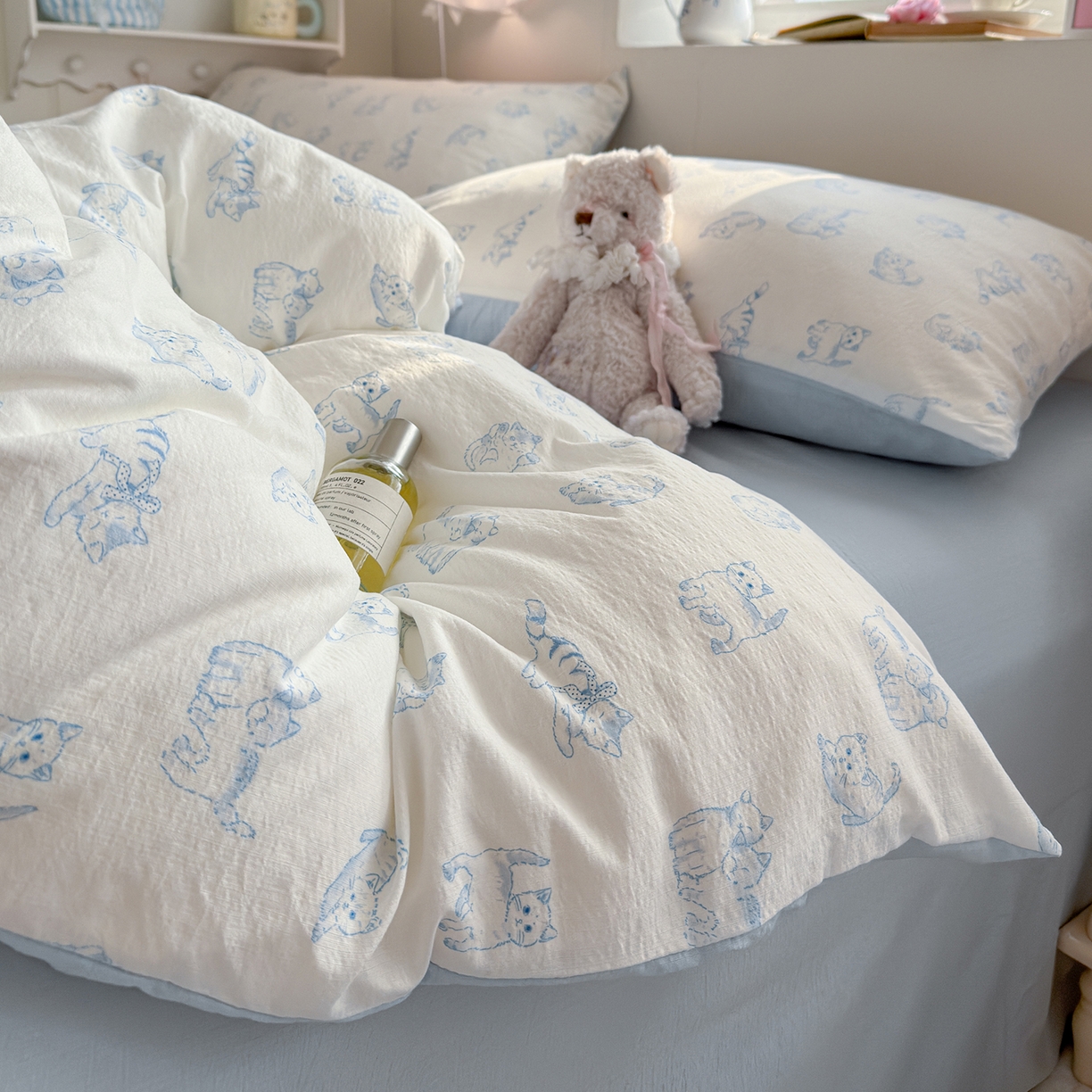 91家纺网 家纺一手货源 找家纺 罗亿家纺 2026新款小清新云感双层纱木棉四件套系列（小红书热款推荐） 韩范小猫