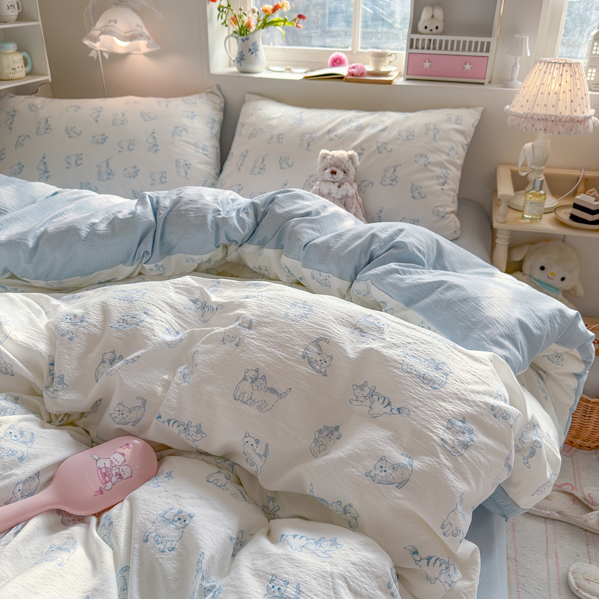 91家纺网 家纺一手货源 找家纺 罗亿家纺 2026新款小清新云感双层纱木棉四件套系列（小红书热款推荐） 韩范小猫