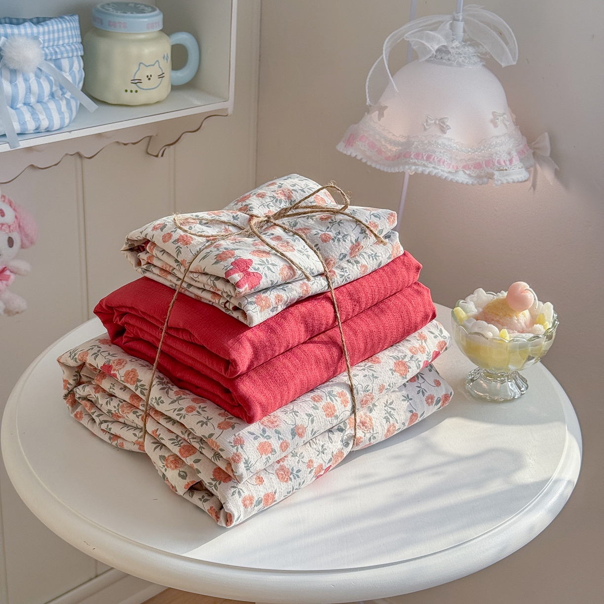 91家纺网 家纺一手货源 找家纺 罗亿家纺 2026新款小清新云感双层纱木棉四件套系列（小红书热款推荐） 赫本小姐