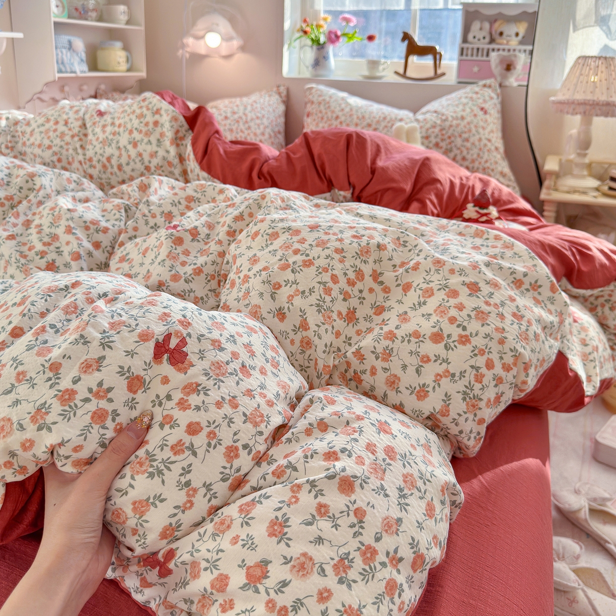 91家纺网 家纺一手货源 找家纺 罗亿家纺 2026新款小清新云感双层纱木棉四件套系列（小红书热款推荐） 赫本小姐