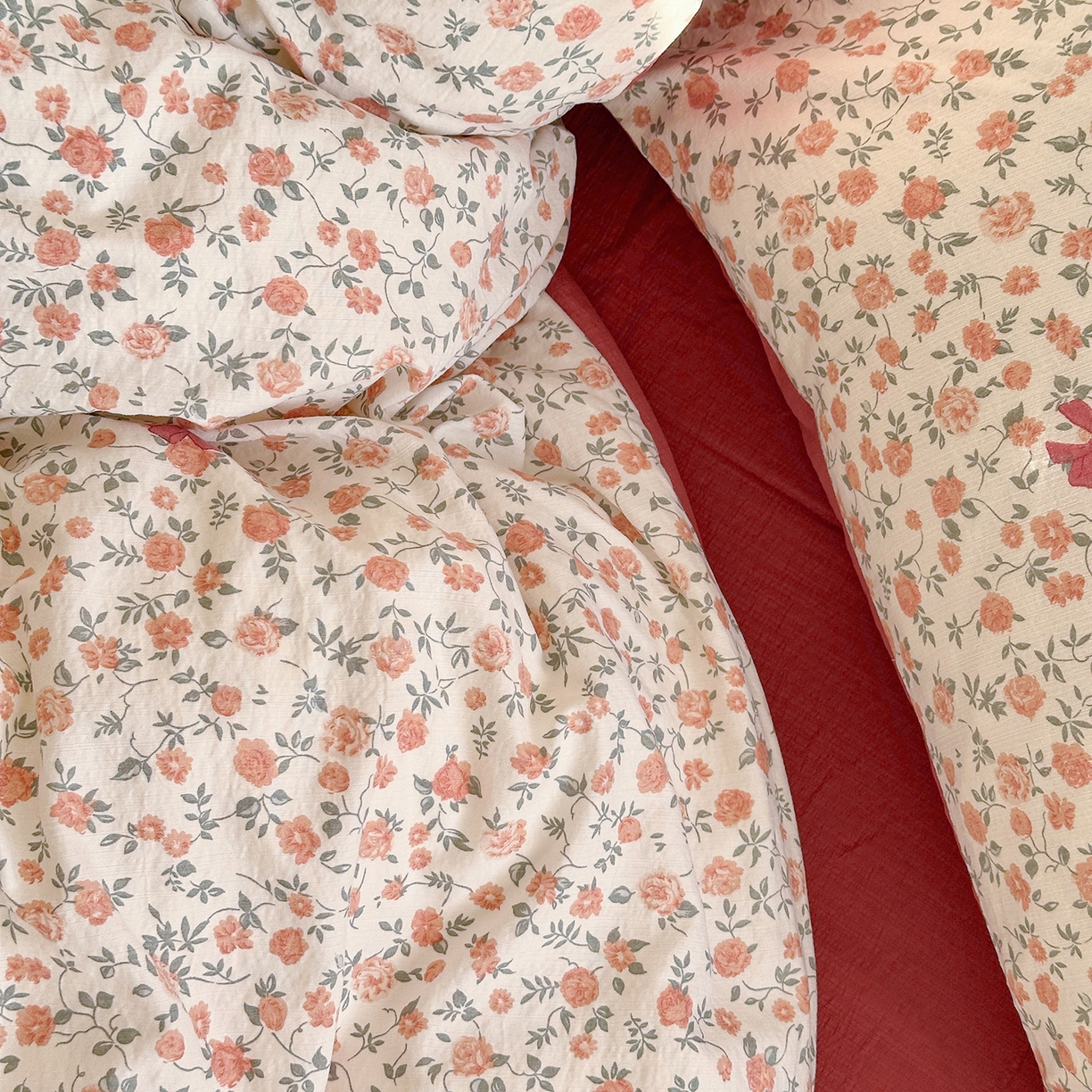 91家纺网 家纺一手货源 找家纺 罗亿家纺 2026新款小清新云感双层纱木棉四件套系列（小红书热款推荐） 赫本小姐