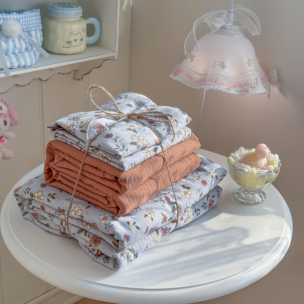 91家纺网 家纺一手货源 找家纺 罗亿家纺 2026新款小清新云感双层纱木棉四件套系列（小红书热款推荐） 花清梦