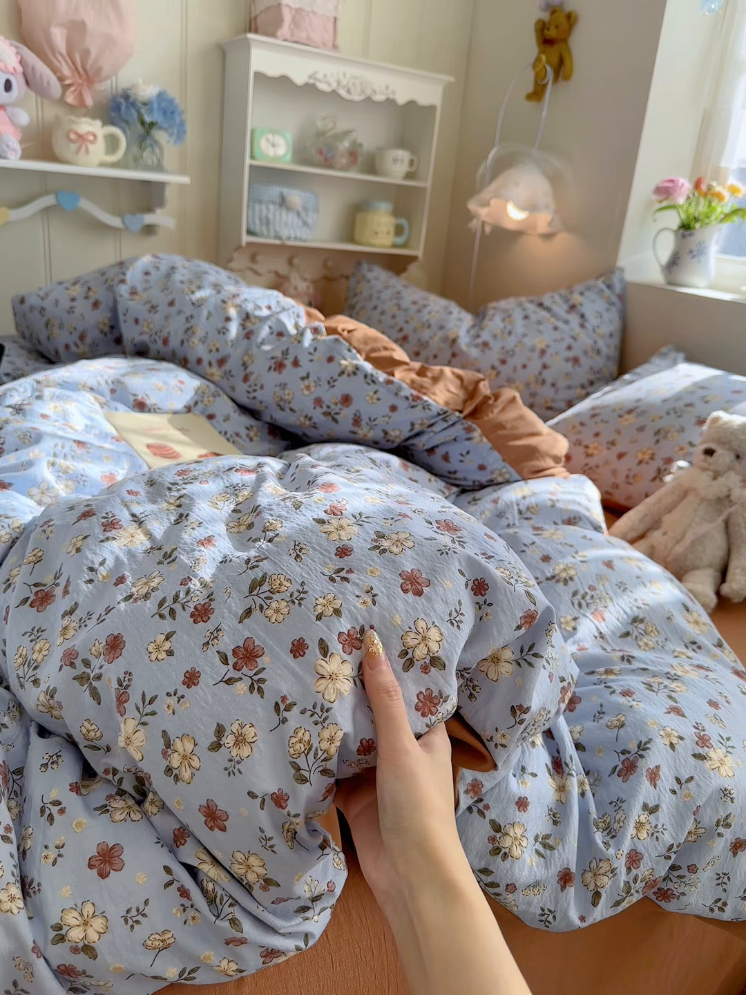91家纺网 家纺一手货源 找家纺 罗亿家纺 2026新款小清新云感双层纱木棉四件套系列（小红书热款推荐） 花清梦
