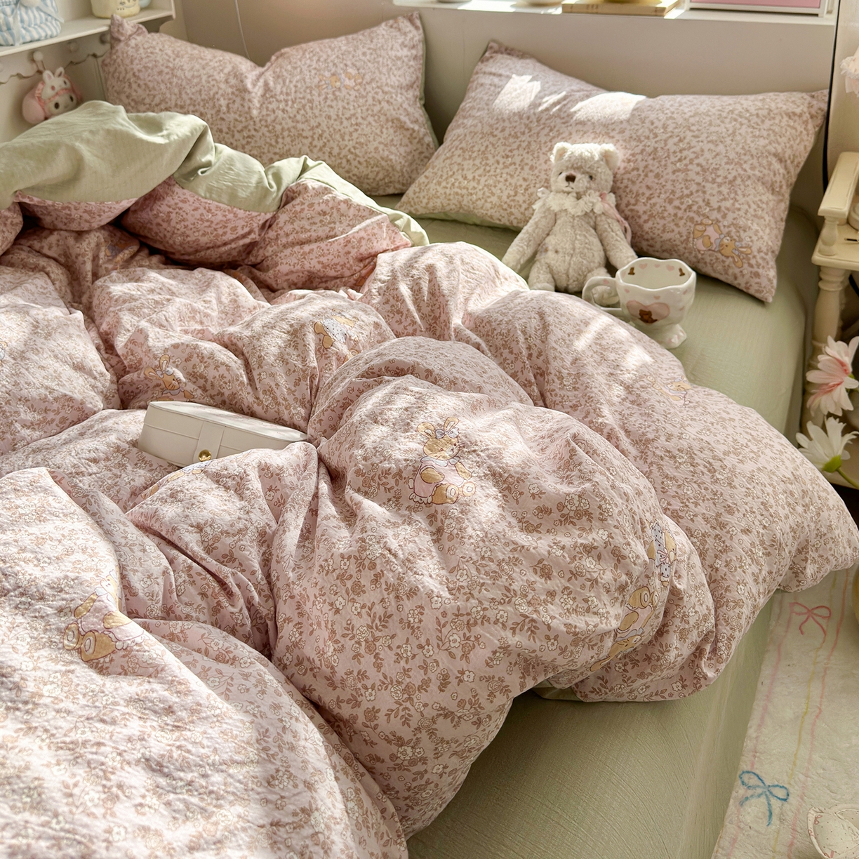 91家纺网 家纺一手货源 找家纺 罗亿家纺 2026新款小清新云感双层纱木棉四件套系列（小红书热款推荐） 花与兔