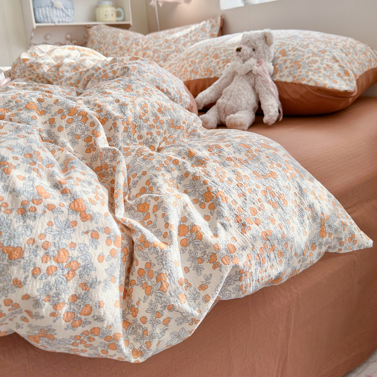 91家纺网 家纺一手货源 找家纺 罗亿家纺 2026新款小清新云感双层纱木棉四件套系列（小红书热款推荐） 橘园