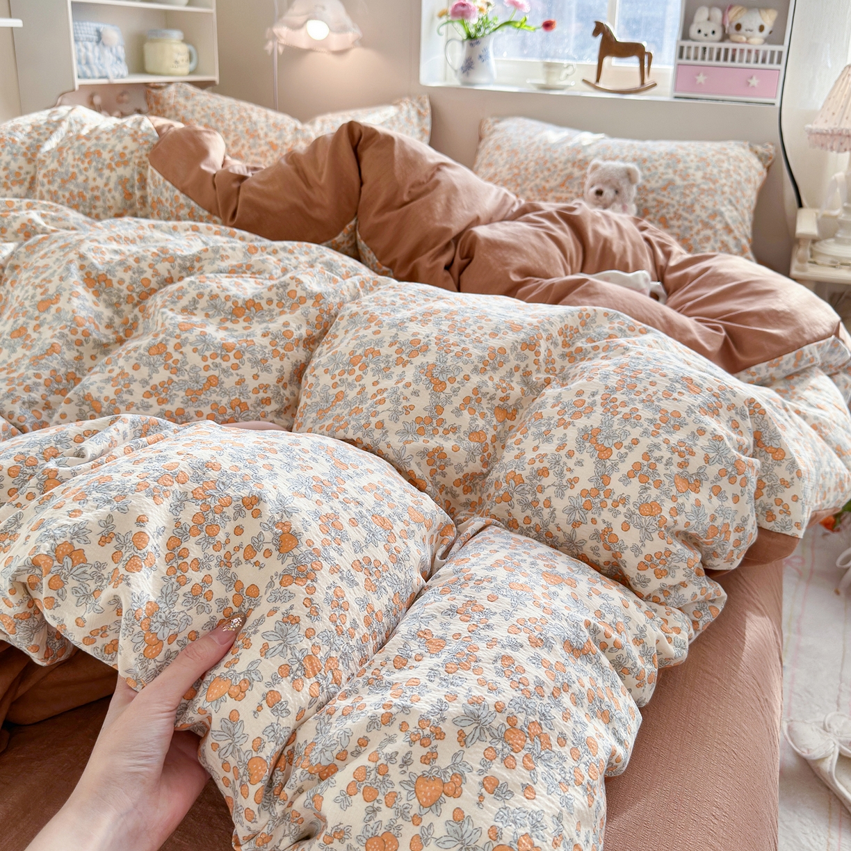 91家纺网 家纺一手货源 找家纺 罗亿家纺 2026新款小清新云感双层纱木棉四件套系列（小红书热款推荐） 橘园