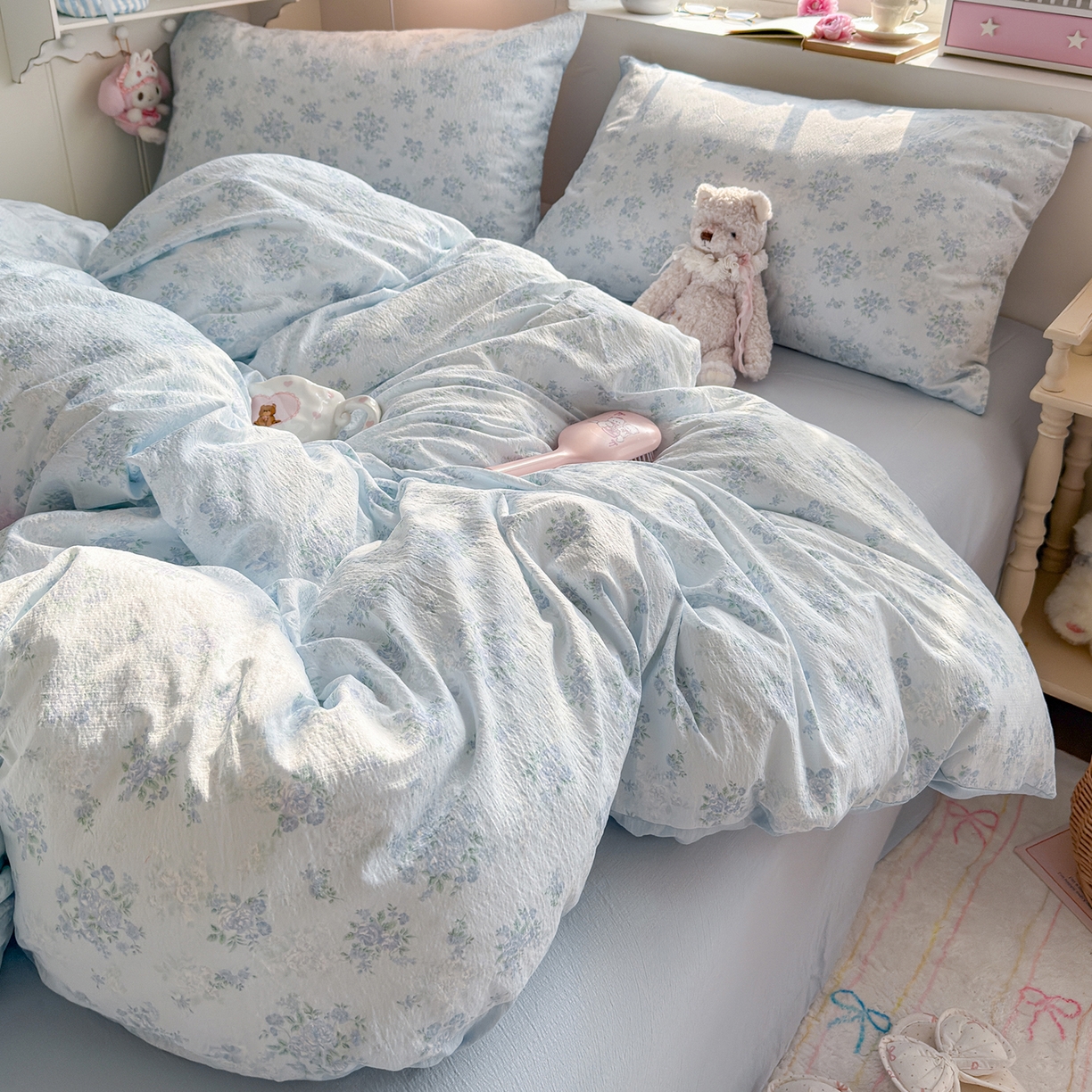 91家纺网 家纺一手货源 找家纺 罗亿家纺 2026新款小清新云感双层纱木棉四件套系列（小红书热款推荐） 蓝萱