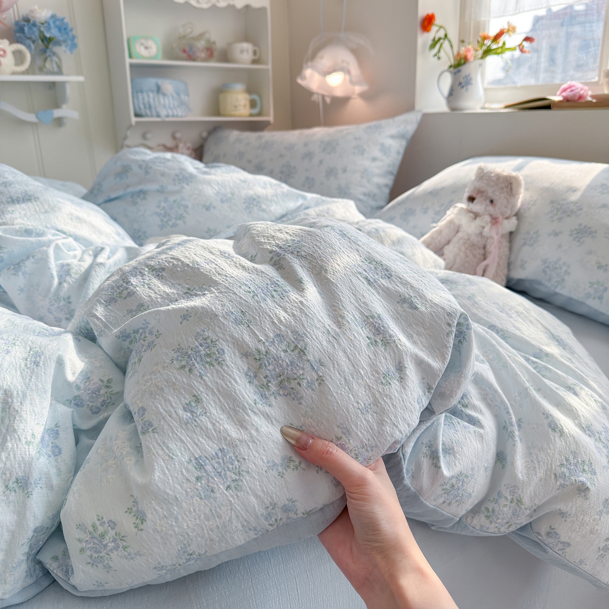 91家纺网 家纺一手货源 找家纺 罗亿家纺 2026新款小清新云感双层纱木棉四件套系列（小红书热款推荐） 蓝萱