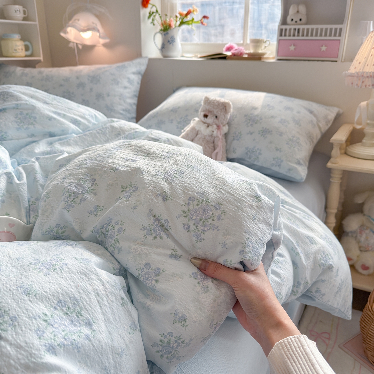 91家纺网 家纺一手货源 找家纺 罗亿家纺 2026新款小清新云感双层纱木棉四件套系列（小红书热款推荐） 蓝萱