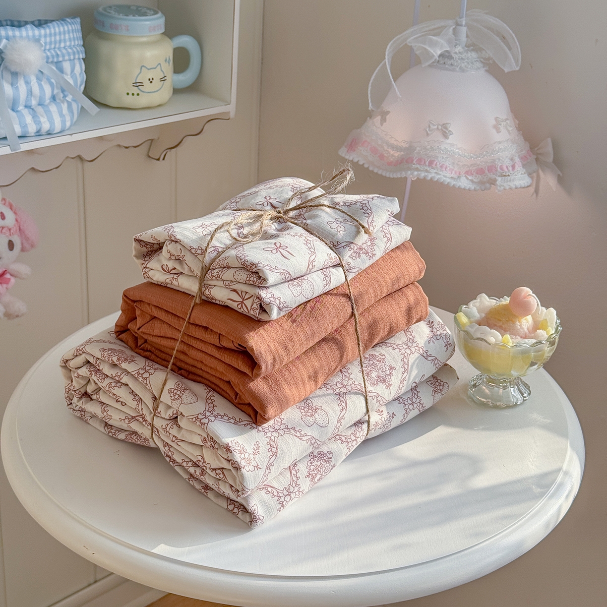 91家纺网 家纺一手货源 找家纺 罗亿家纺 2026新款小清新云感双层纱木棉四件套系列（小红书热款推荐） 曼塔庄园