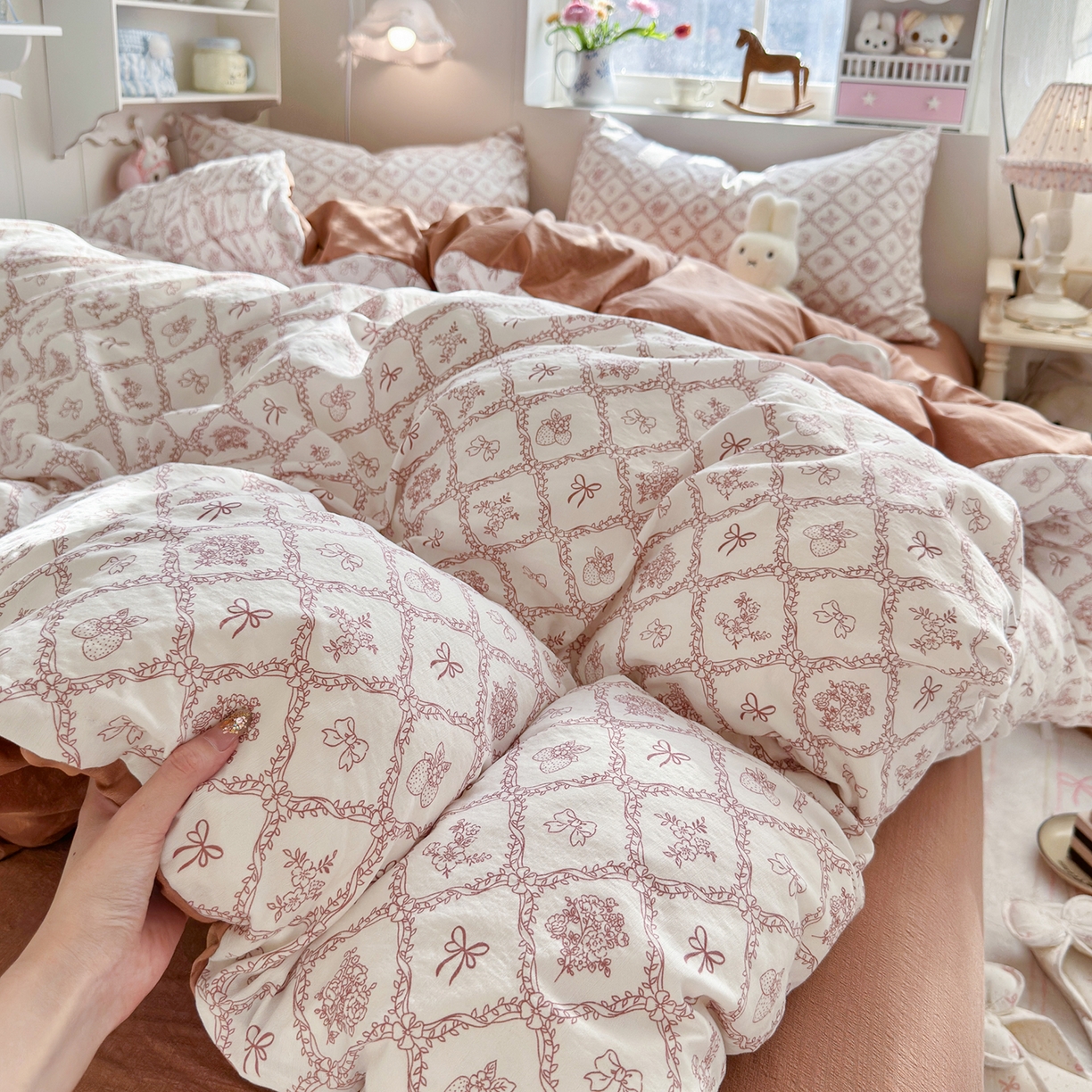 91家纺网 家纺一手货源 找家纺 罗亿家纺 2026新款小清新云感双层纱木棉四件套系列（小红书热款推荐） 曼塔庄园