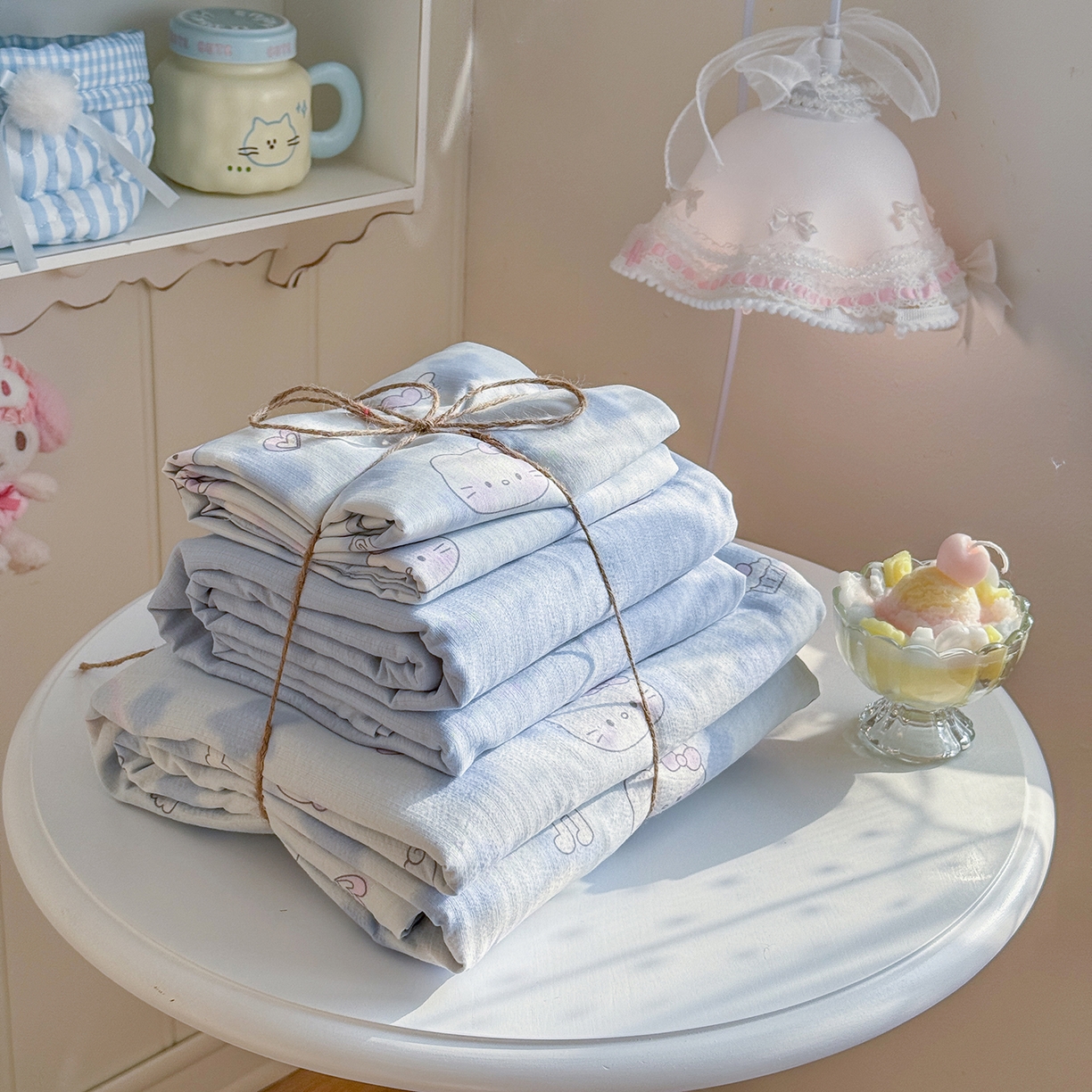 91家纺网 家纺一手货源 找家纺 罗亿家纺 2026新款小清新云感双层纱木棉四件套系列（小红书热款推荐） 小猫数星星