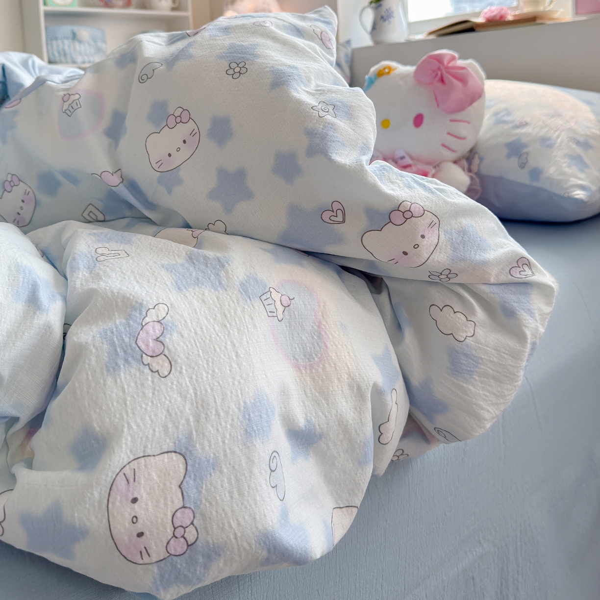 91家纺网 家纺一手货源 找家纺 罗亿家纺 2026新款小清新云感双层纱木棉四件套系列（小红书热款推荐） 小猫数星星