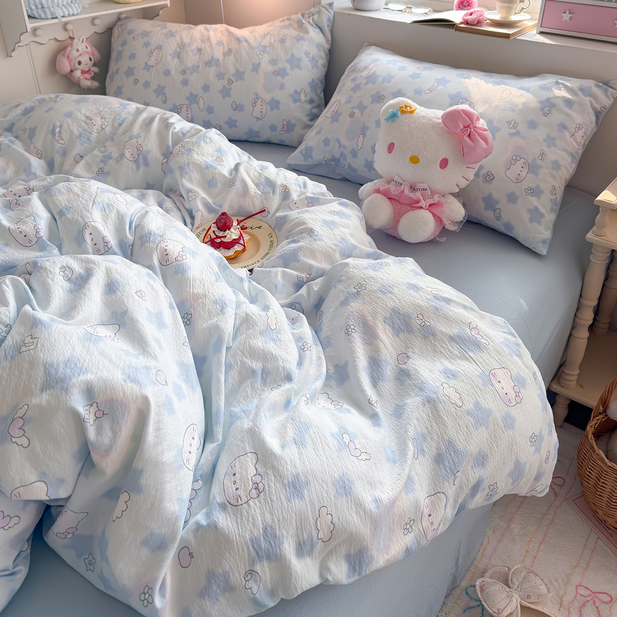 91家纺网 家纺一手货源 找家纺 罗亿家纺 2026新款小清新云感双层纱木棉四件套系列（小红书热款推荐） 小猫数星星