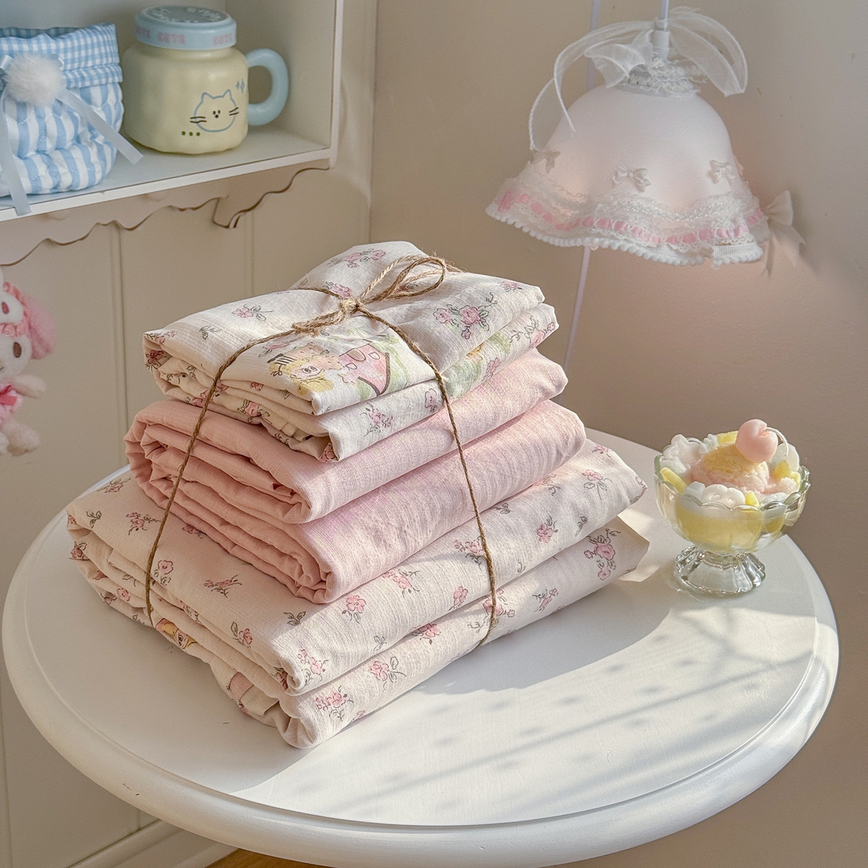 91家纺网 家纺一手货源 找家纺 罗亿家纺 2026新款小清新云感双层纱木棉四件套系列（小红书热款推荐） 星星人后花园