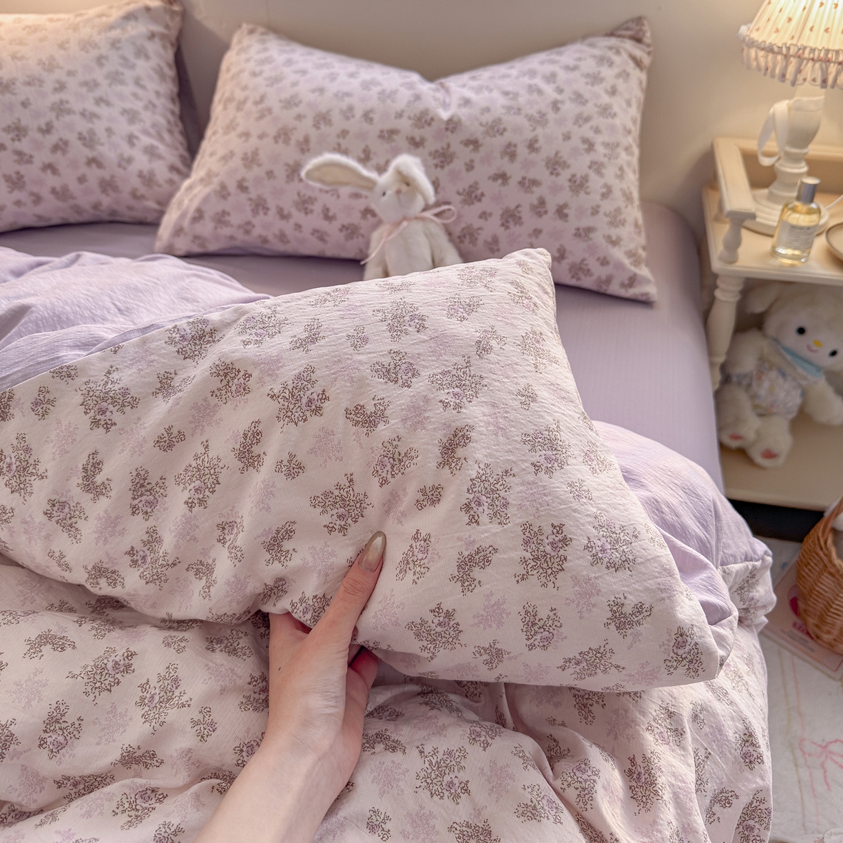 91家纺网 家纺一手货源 找家纺 罗亿家纺 2026新款小清新云感双层纱木棉四件套系列（小红书热款推荐） 薰衣草