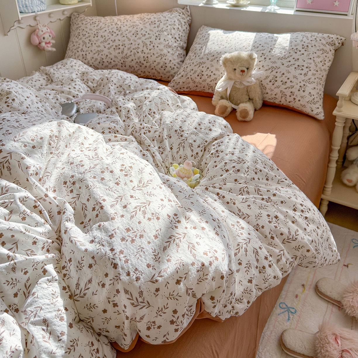 91家纺网 家纺一手货源 找家纺 罗亿家纺 2026新款小清新云感双层纱木棉四件套系列（小红书热款推荐） 枝蔓