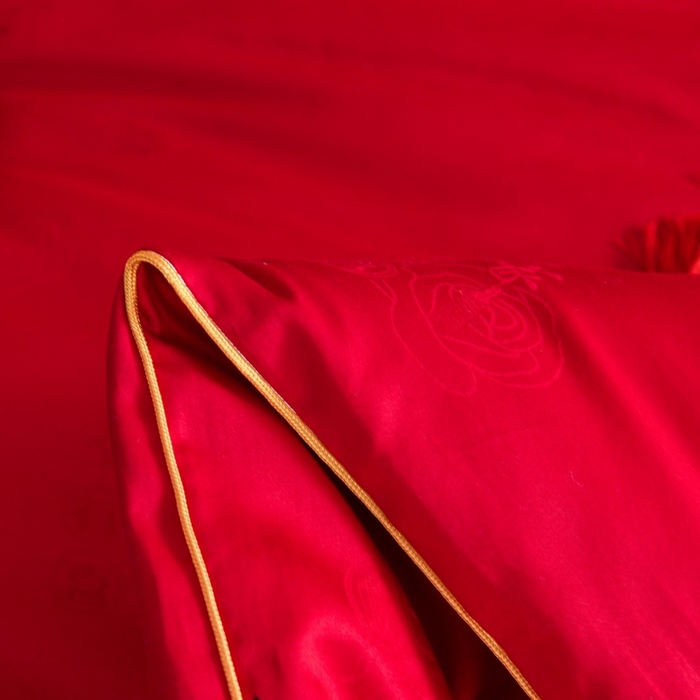 91家纺网 家纺一手货源 找家纺 壹张床 2026新款全棉纯棉60支提花婚庆喜被冬被被子被芯 喜事临门