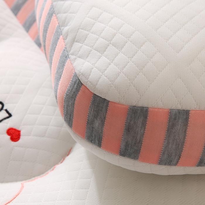 91家纺网 家纺一手货源 找家纺 锦鲤枕芯 2025新款spa情侣护颈枕枕头枕芯 小熊-粉