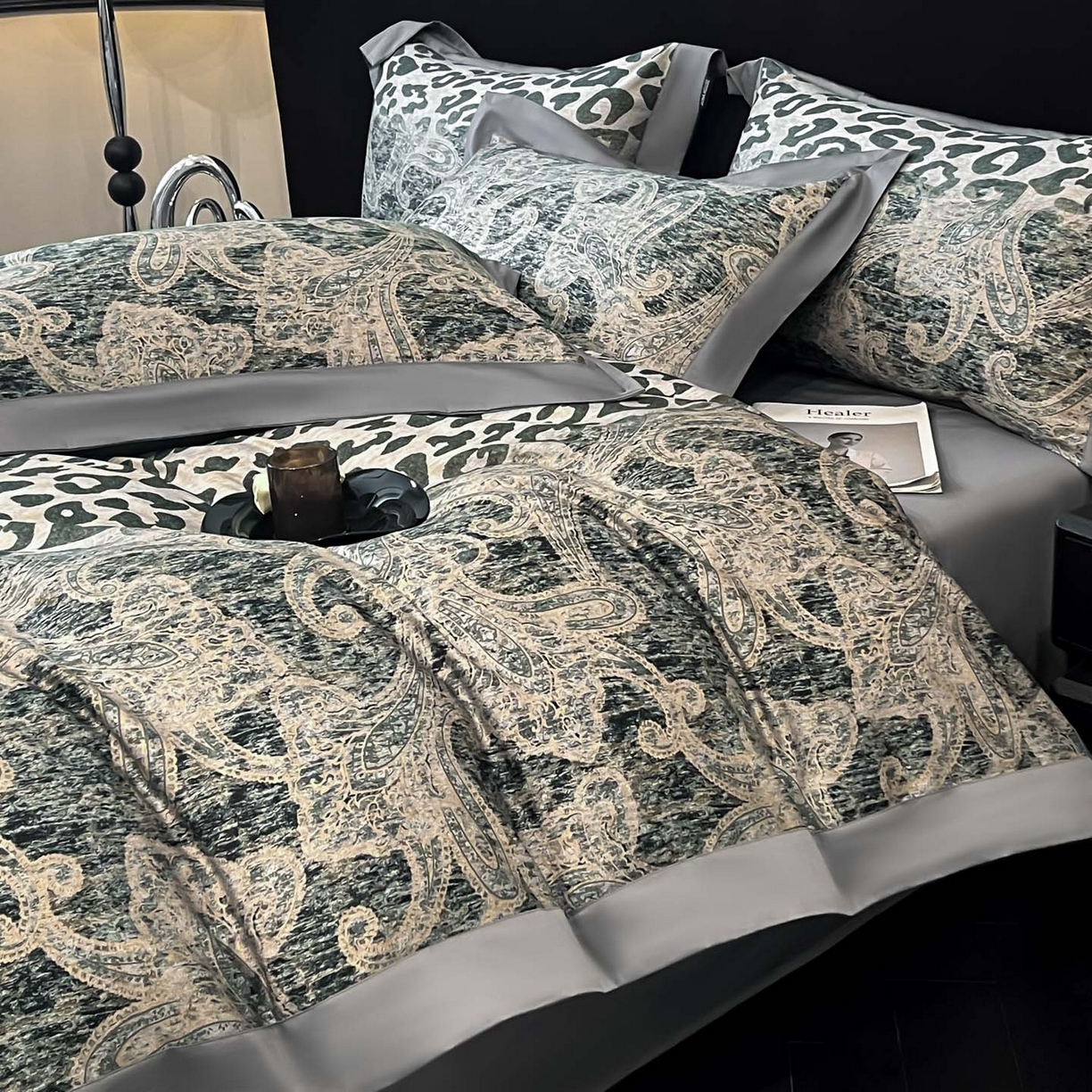 91家纺网 家纺一手货源 找家纺 博纳家纺 2026新款正宗60支纯棉 活性数码印花 宽边高级简奢 撞色拼角 纯棉四件套 查尔斯