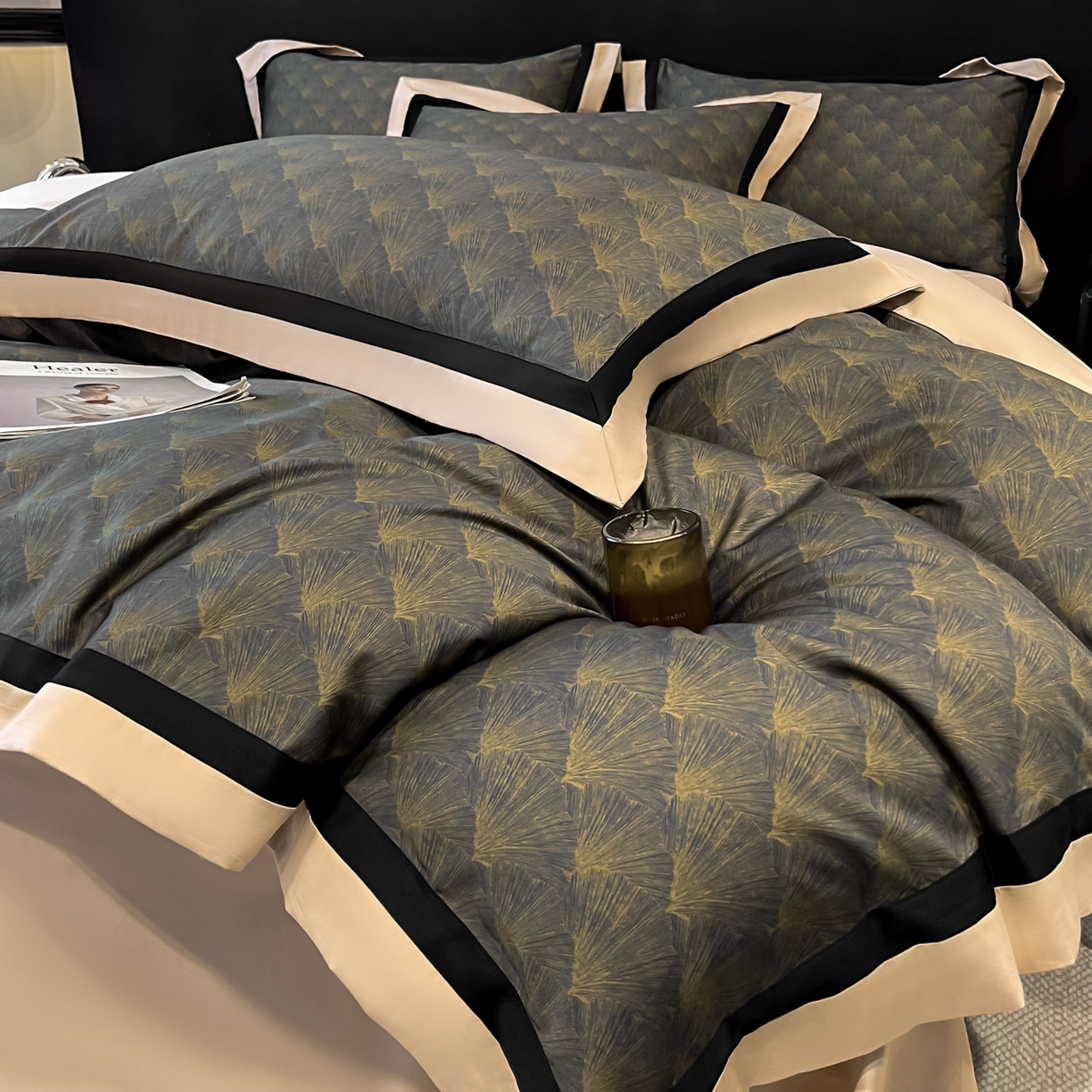 91家纺网 家纺一手货源 找家纺 博纳家纺 2026新款正宗60支纯棉 活性数码印花 宽边高级简奢 撞色拼角 纯棉四件套 清沙月贝