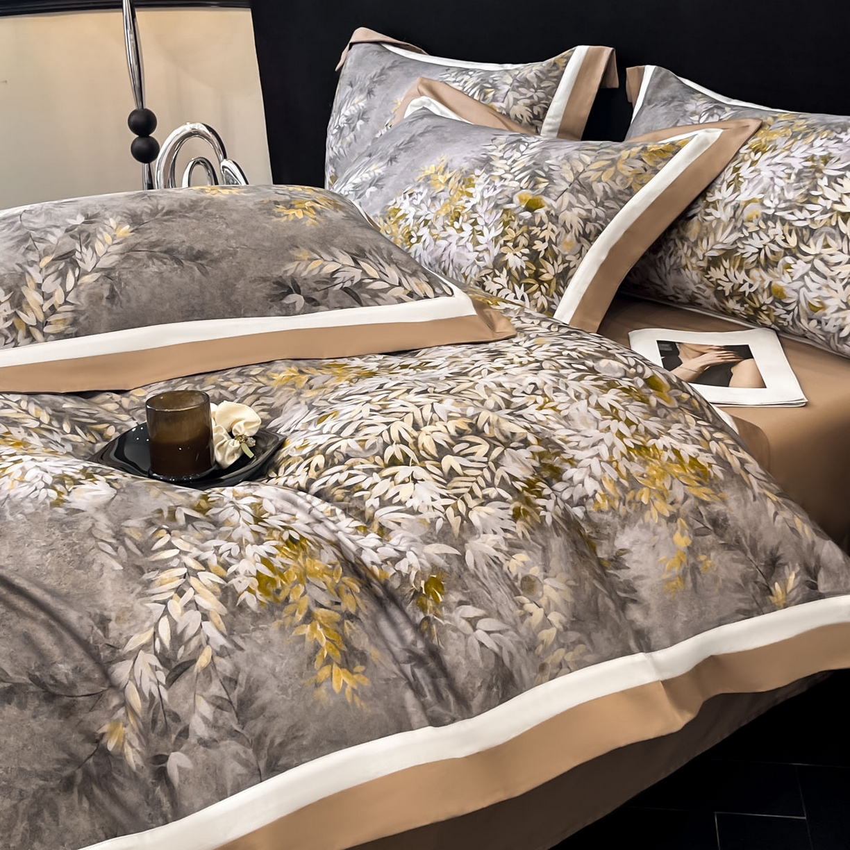 91家纺网 家纺一手货源 找家纺 博纳家纺 2026新款正宗60支纯棉 活性数码印花 宽边高级简奢 撞色拼角 纯棉四件套 玉树临风