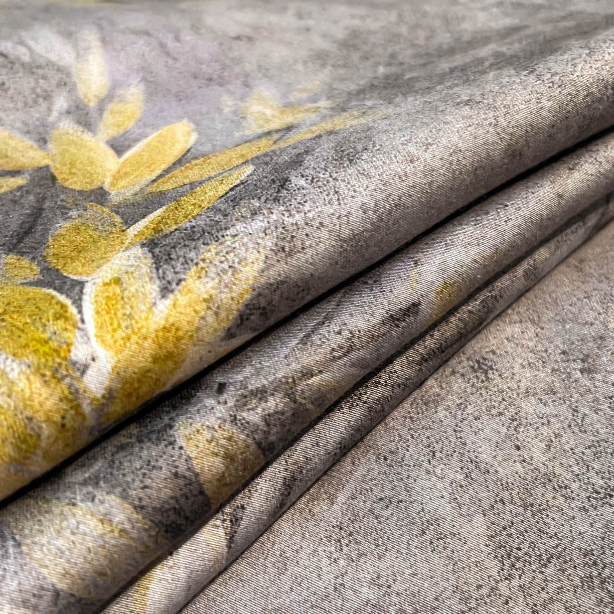 91家纺网 家纺一手货源 找家纺 博纳家纺 2026新款正宗60支纯棉 活性数码印花 宽边高级简奢 撞色拼角 纯棉四件套 玉树临风