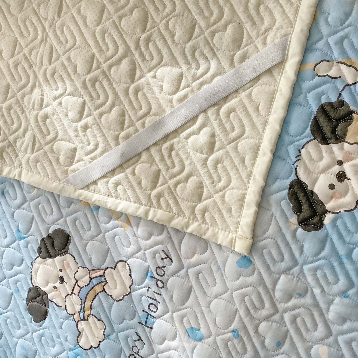 91家纺网 家纺一手货源 找家纺 一电 2026新款定做纯棉榻榻米床盖 防滑A类四季通用夹棉炕罩 软垫大炕专用床单 斑点狗