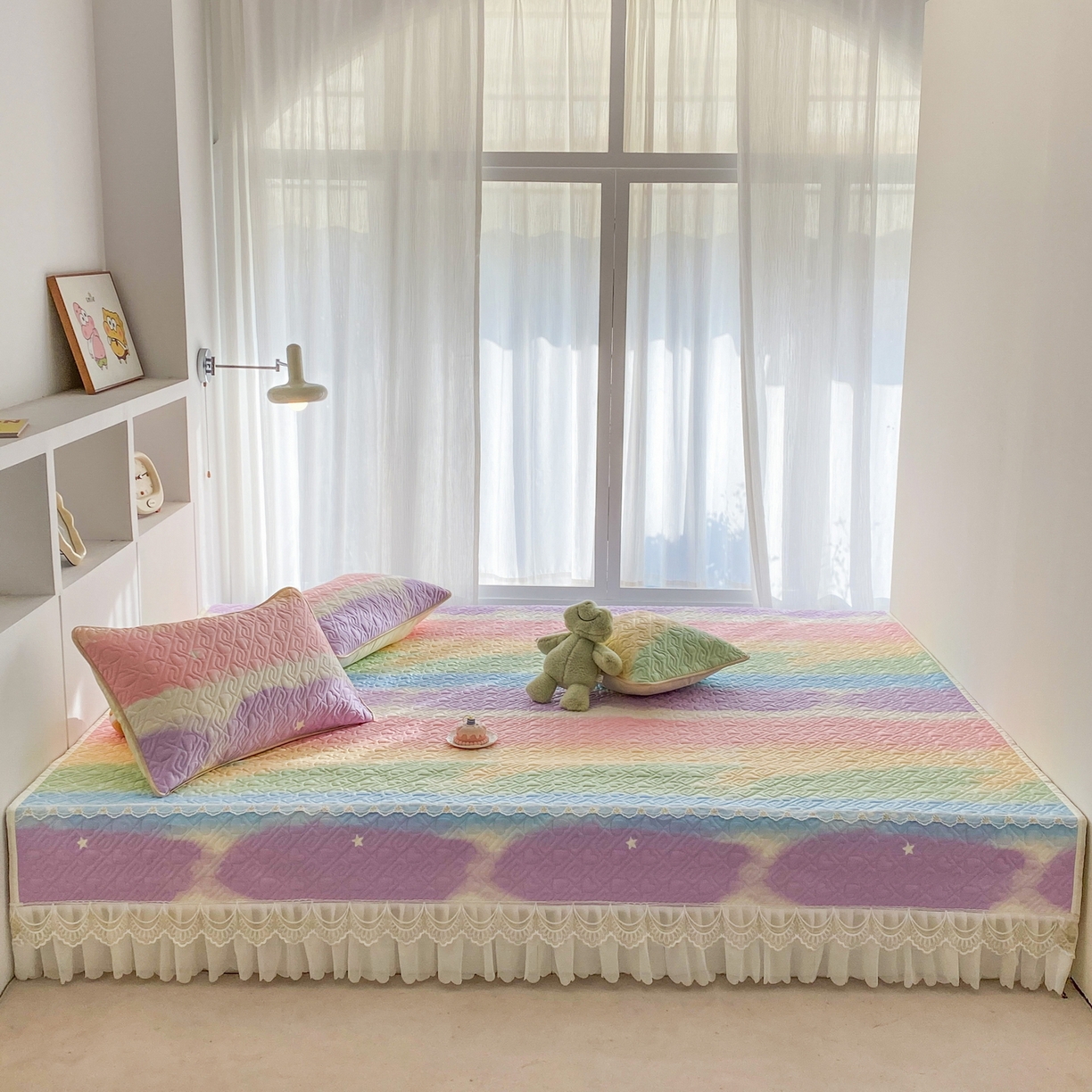 91家纺网 家纺一手货源 找家纺 一电 2026新款定做纯棉榻榻米床盖 防滑A类四季通用夹棉炕罩 软垫大炕专用床单 彩色天空