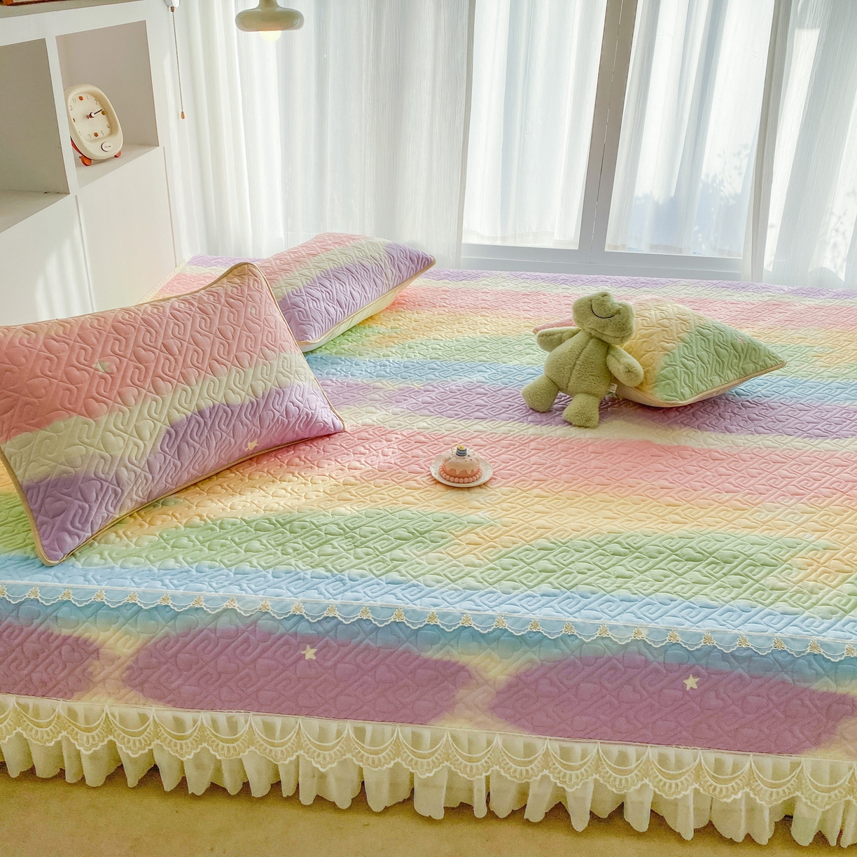 91家纺网 家纺一手货源 找家纺 一电 2026新款定做纯棉榻榻米床盖 防滑A类四季通用夹棉炕罩 软垫大炕专用床单 彩色天空