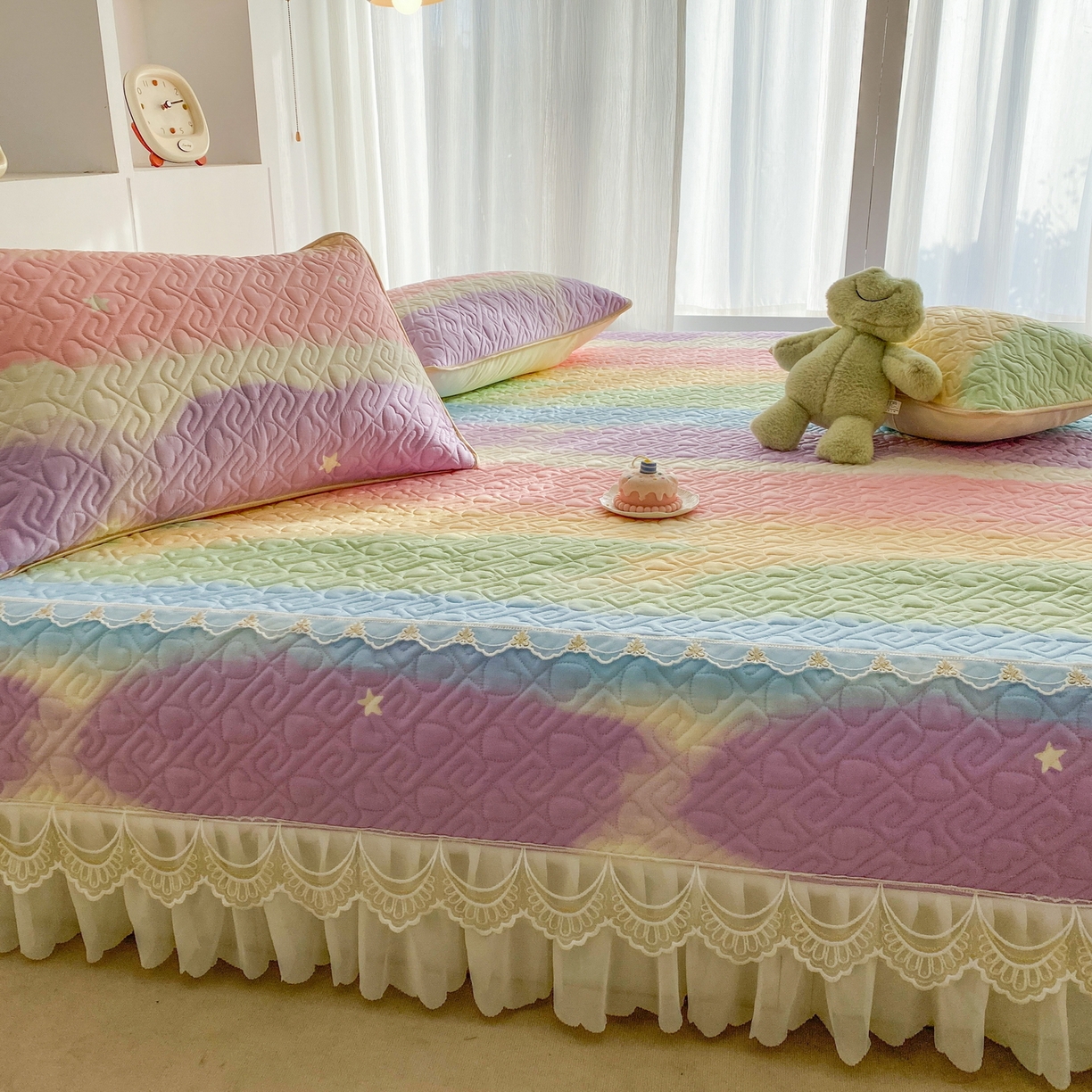 91家纺网 家纺一手货源 找家纺 一电 2026新款定做纯棉榻榻米床盖 防滑A类四季通用夹棉炕罩 软垫大炕专用床单 彩色天空