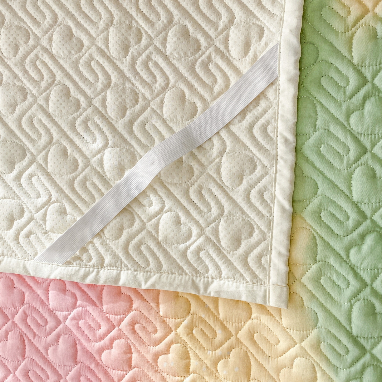 91家纺网 家纺一手货源 找家纺 一电 2026新款定做纯棉榻榻米床盖 防滑A类四季通用夹棉炕罩 软垫大炕专用床单 彩色天空