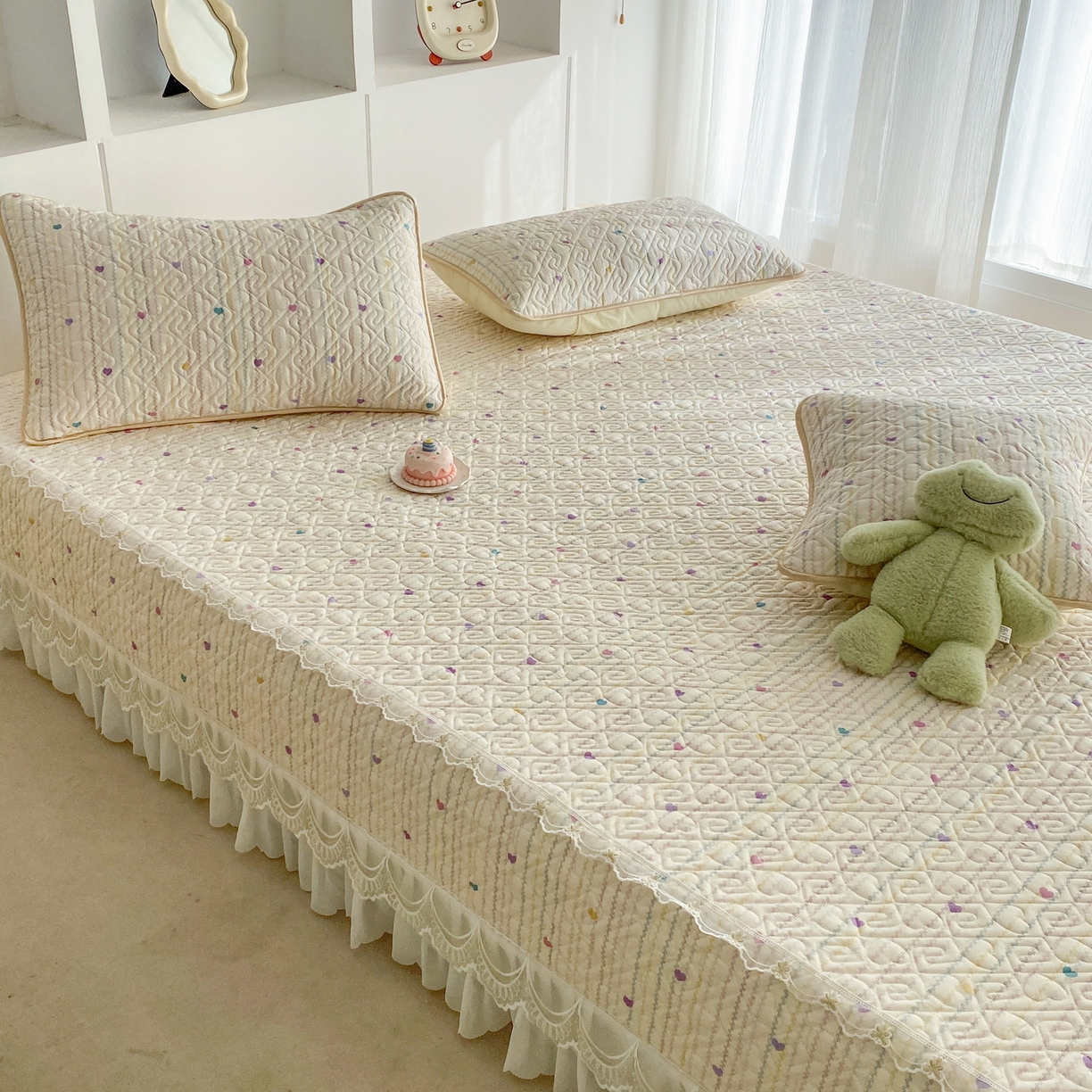 91家纺网 家纺一手货源 找家纺 一电 2026新款定做纯棉榻榻米床盖 防滑A类四季通用夹棉炕罩 软垫大炕专用床单 彩色心情