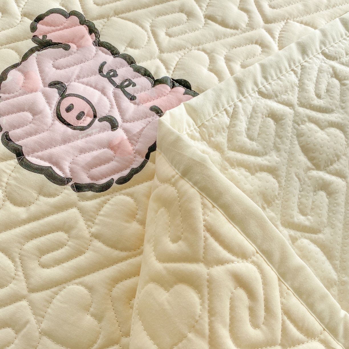 91家纺网 家纺一手货源 找家纺 一电 2026新款定做纯棉榻榻米床盖 防滑A类四季通用夹棉炕罩 软垫大炕专用床单 动物世界