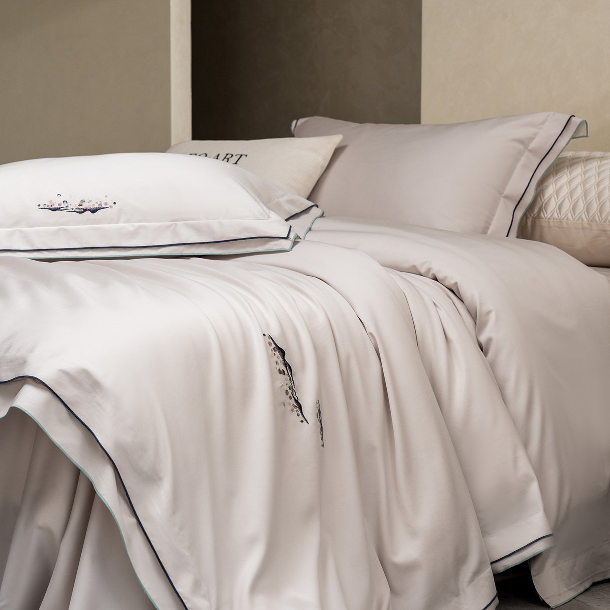 91家纺网 家纺一手货源 找家纺 涞澳家纺 2025新款埃及长绒棉四件套-格雾 格雾-浅米灰