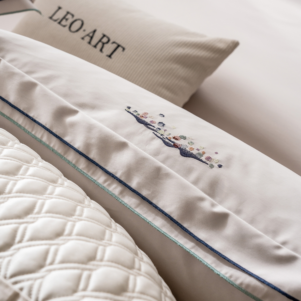 91家纺网 家纺一手货源 找家纺 涞澳家纺 2025新款埃及长绒棉四件套-格雾 格雾-浅米灰