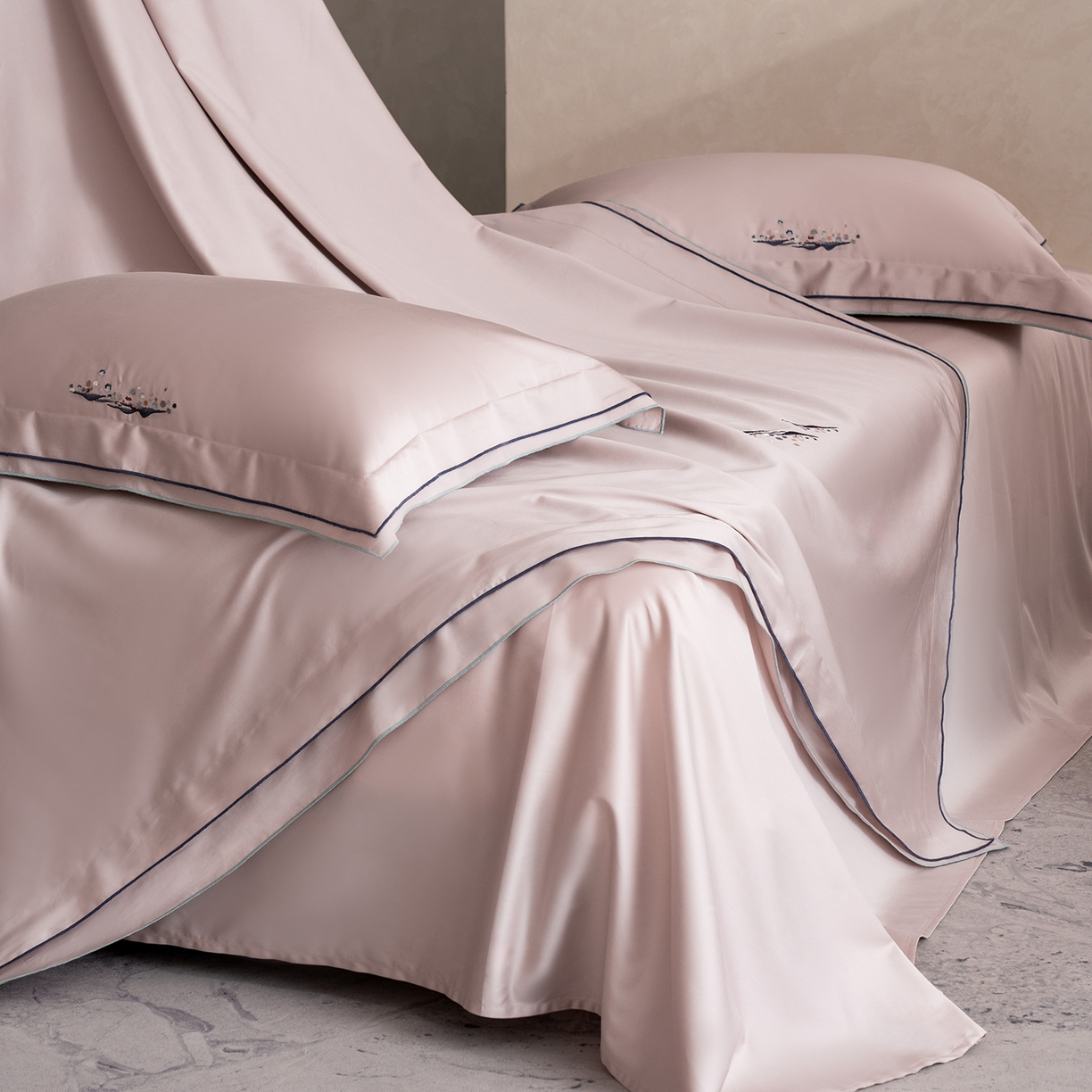 91家纺网 家纺一手货源 找家纺 涞澳家纺 2025新款埃及长绒棉四件套-格雾 格雾-清雅粉