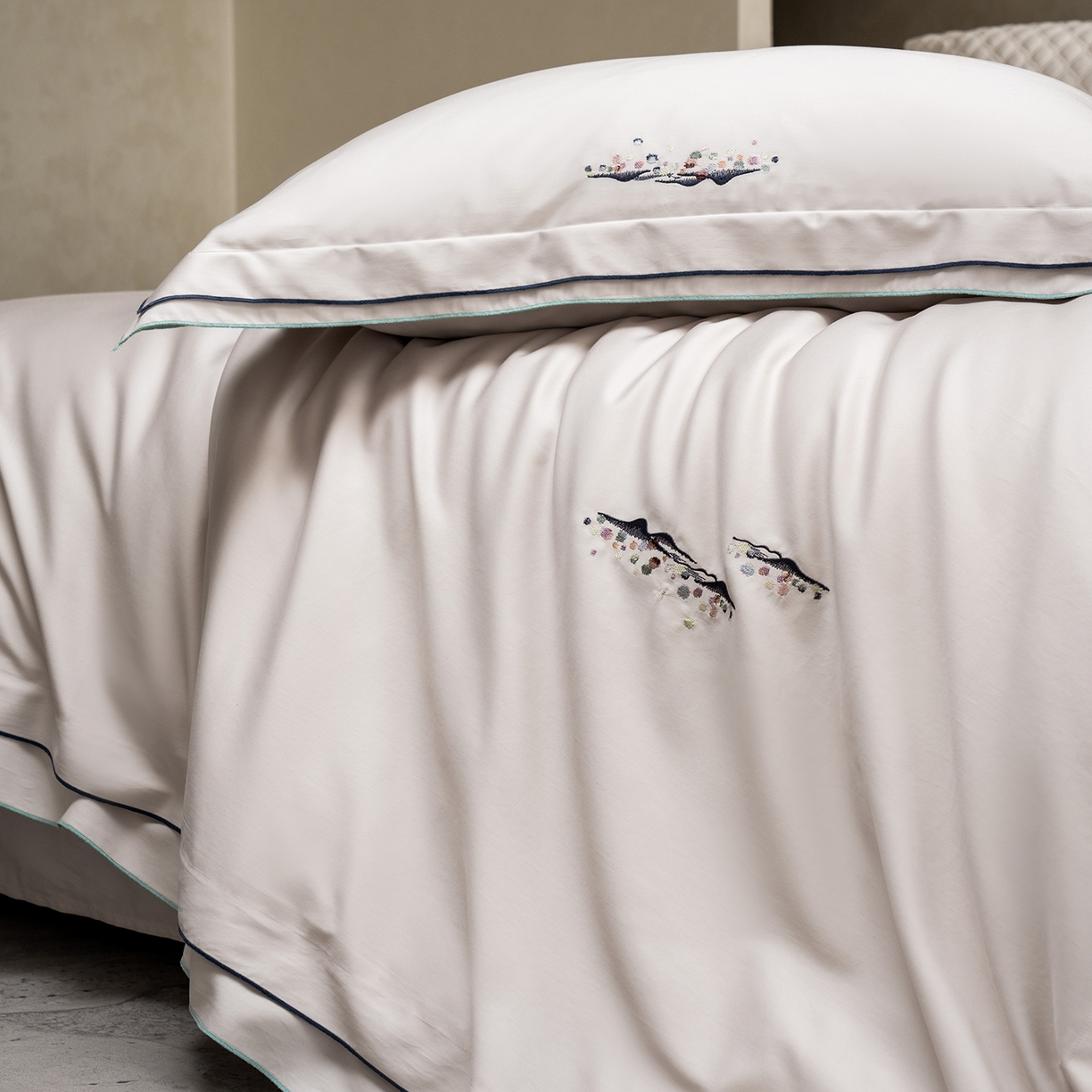 91家纺网 家纺一手货源 找家纺 涞澳家纺 2025新款埃及长绒棉四件套-格雾 格雾-浅米灰