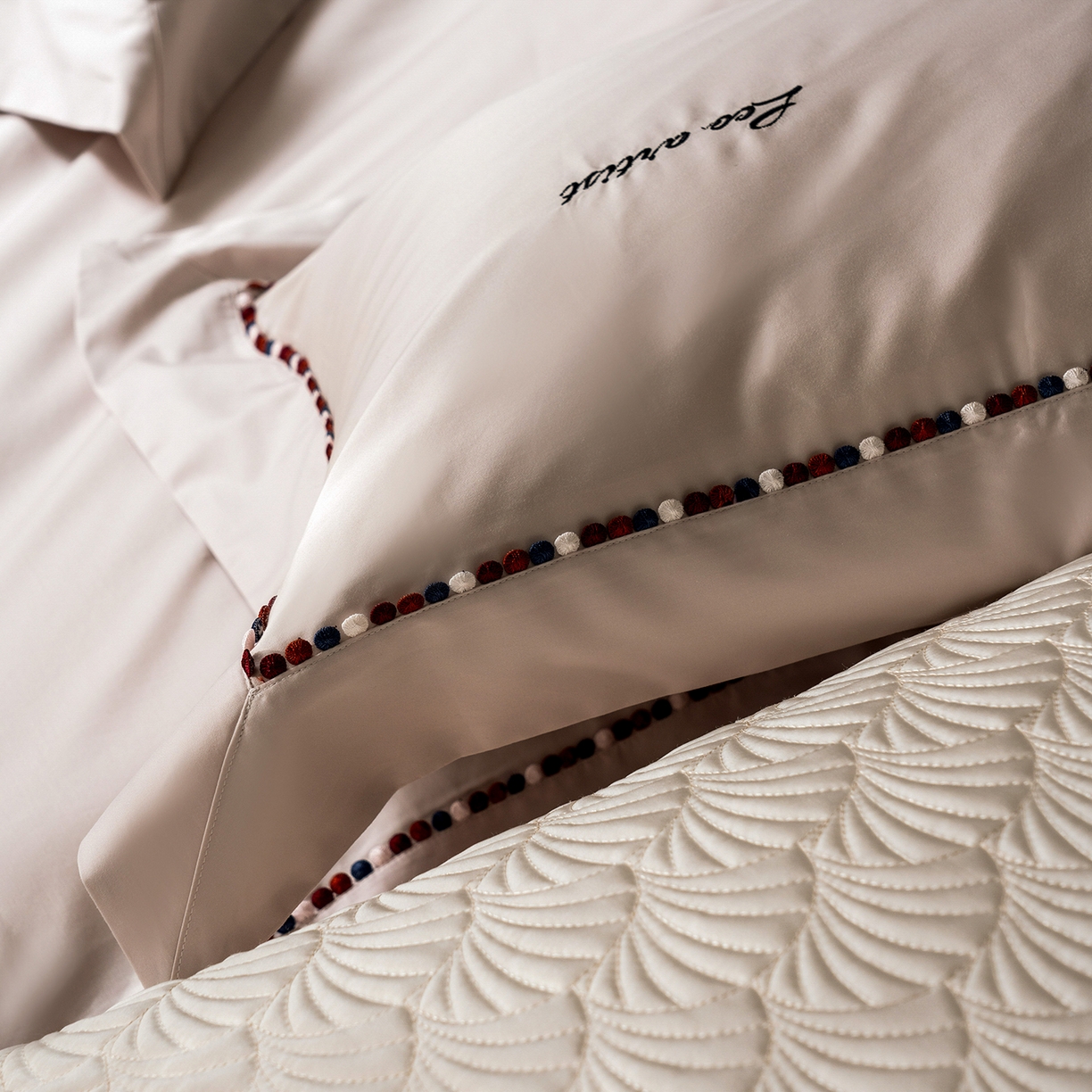 91家纺网 家纺一手货源 找家纺 涞澳家纺 2025新款埃及长绒棉四件套-皙光 皙光-浅米灰