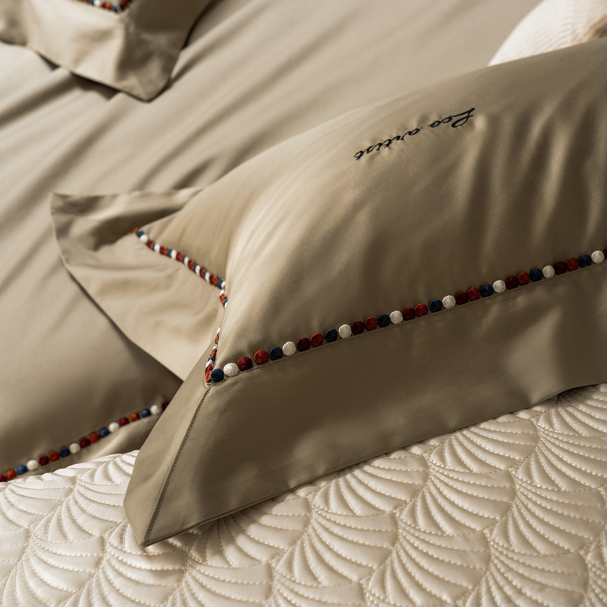 91家纺网 家纺一手货源 找家纺 （总）涞澳家纺 2025新款埃及长绒棉四件套-皙光