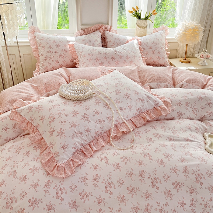 91家纺网 家纺一手货源 找家纺 兴美佳家纺 2026新款全棉印花韩版花边床裙款四件套 花开半夏-粉