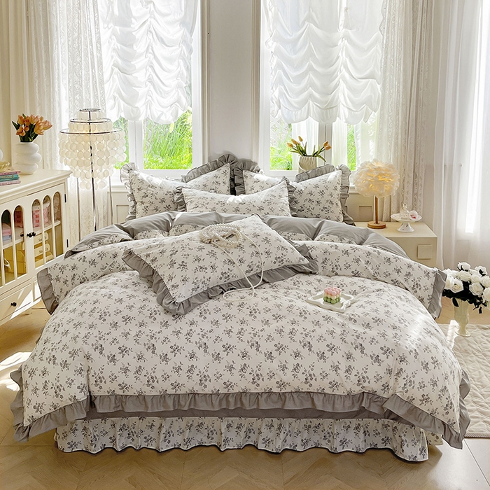 91家纺网 家纺一手货源 找家纺 兴美佳家纺 2026新款全棉印花韩版花边床裙款四件套 花开半夏-灰