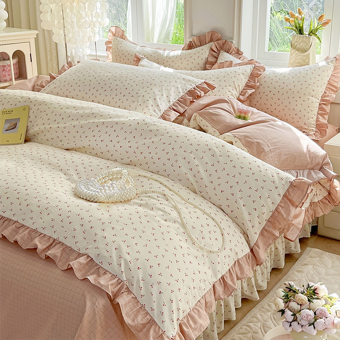 91家纺网 家纺一手货源 找家纺 兴美佳家纺 2026新款全棉印花韩版花边床裙款四件套 可可樱桃