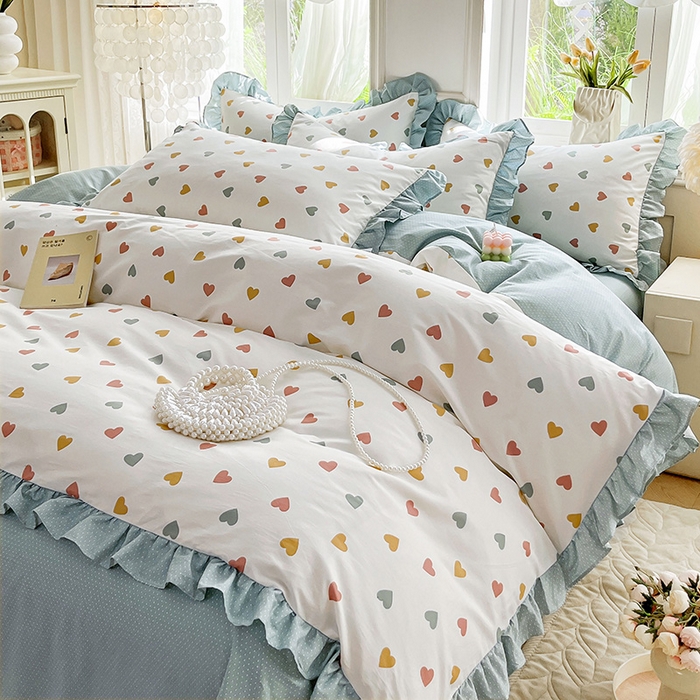 91家纺网 家纺一手货源 找家纺 兴美佳家纺 2026新款全棉印花韩版花边床裙款四件套 怦然心动