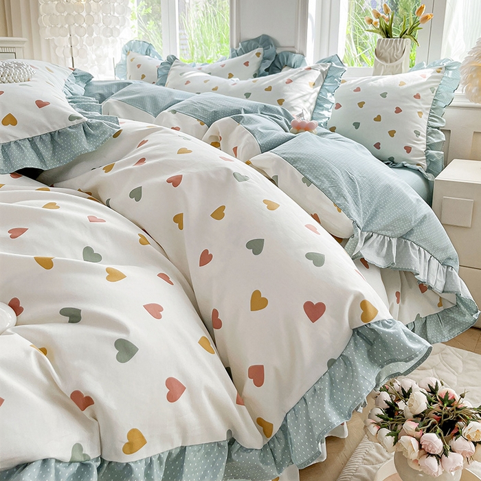 91家纺网 家纺一手货源 找家纺 兴美佳家纺 2026新款全棉印花韩版花边床裙款四件套 怦然心动