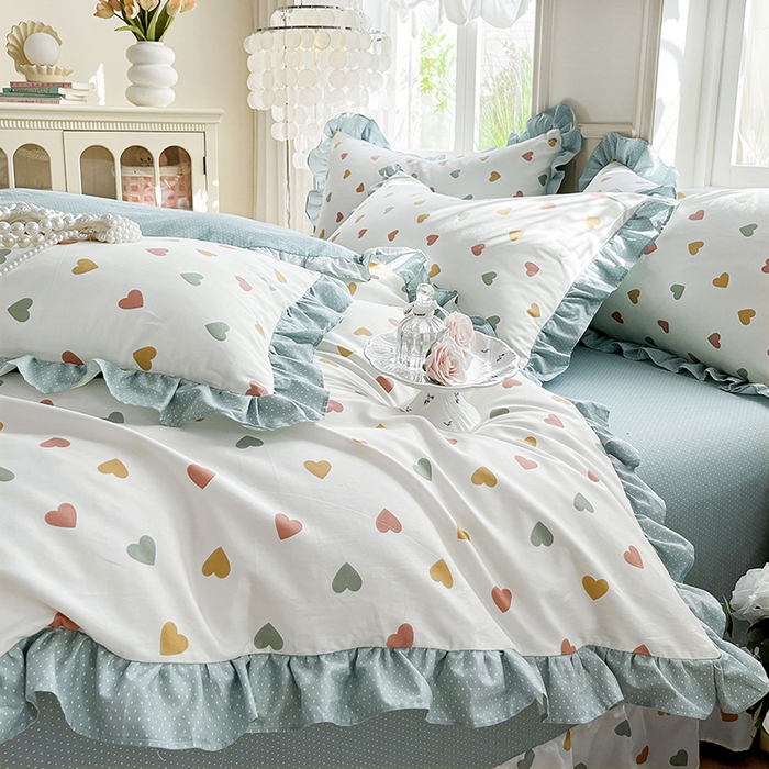 91家纺网 家纺一手货源 找家纺 兴美佳家纺 2026新款全棉印花韩版花边床裙款四件套 怦然心动