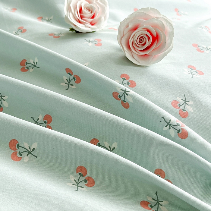 91家纺网 家纺一手货源 找家纺 兴美佳家纺 2026新款全棉印花韩版花边床裙款四件套 绽放樱桃