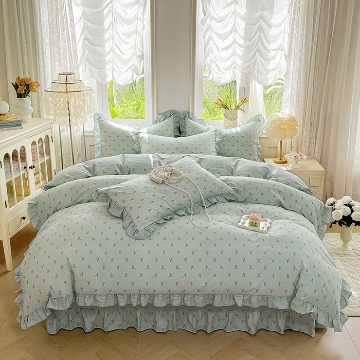 91家纺网 家纺一手货源 找家纺 兴美佳家纺 2026新款全棉印花韩版花边床裙款四件套 绽放樱桃